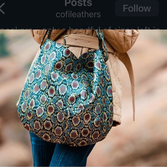 cofi leathers Handbags - Cofi Diana leather snakeskin metallic gold peacock hobo tote bag lk new